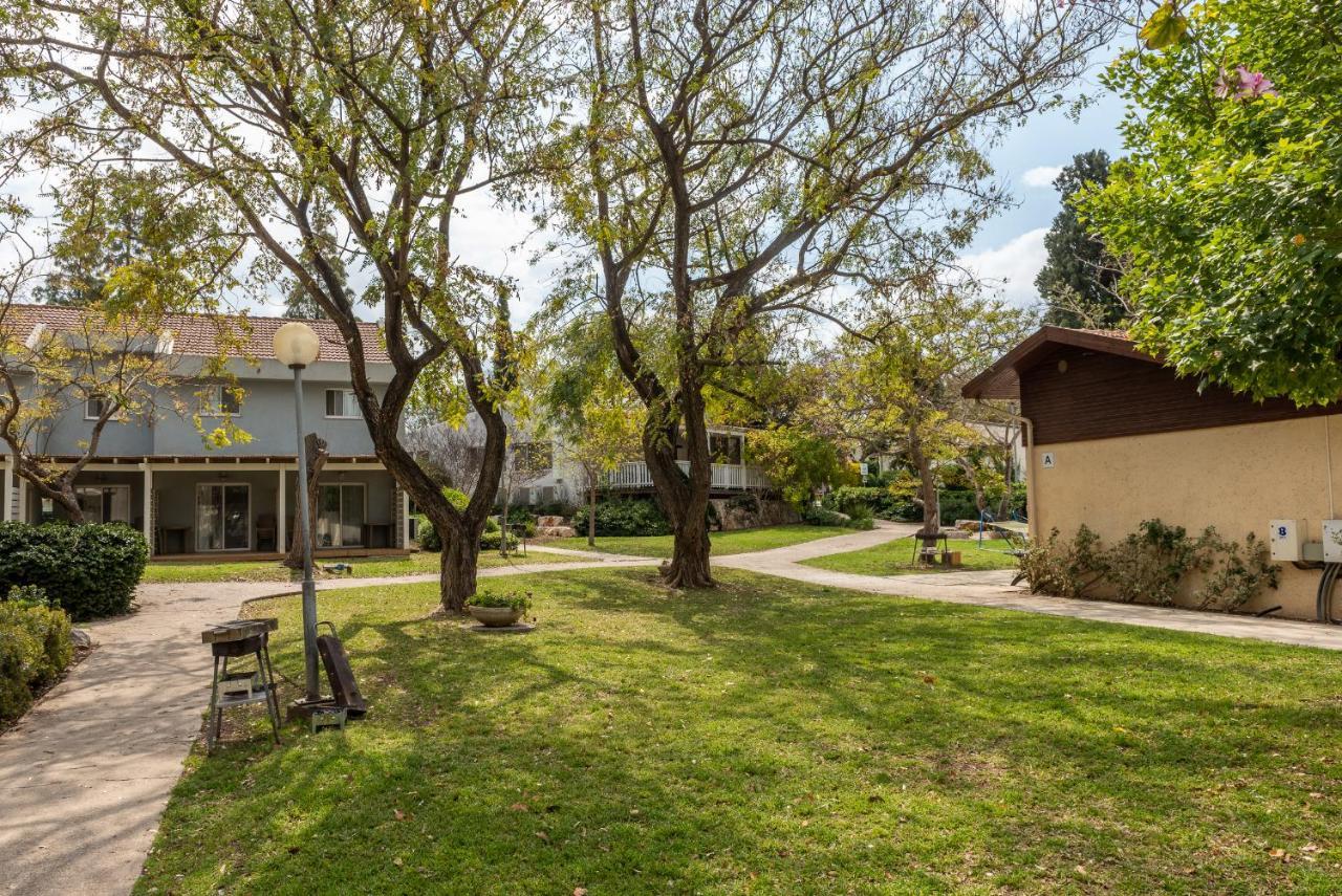Holiday Village Kibbutz Mizra Exterior photo