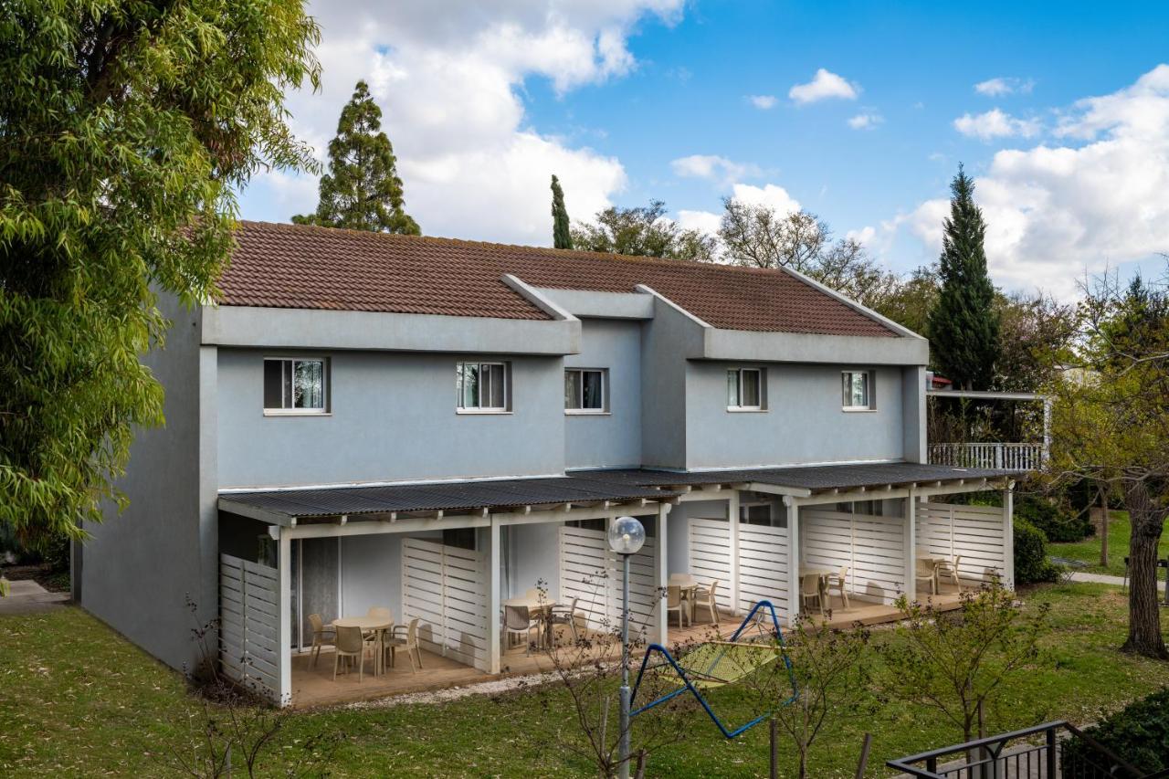 Holiday Village Kibbutz Mizra Exterior photo